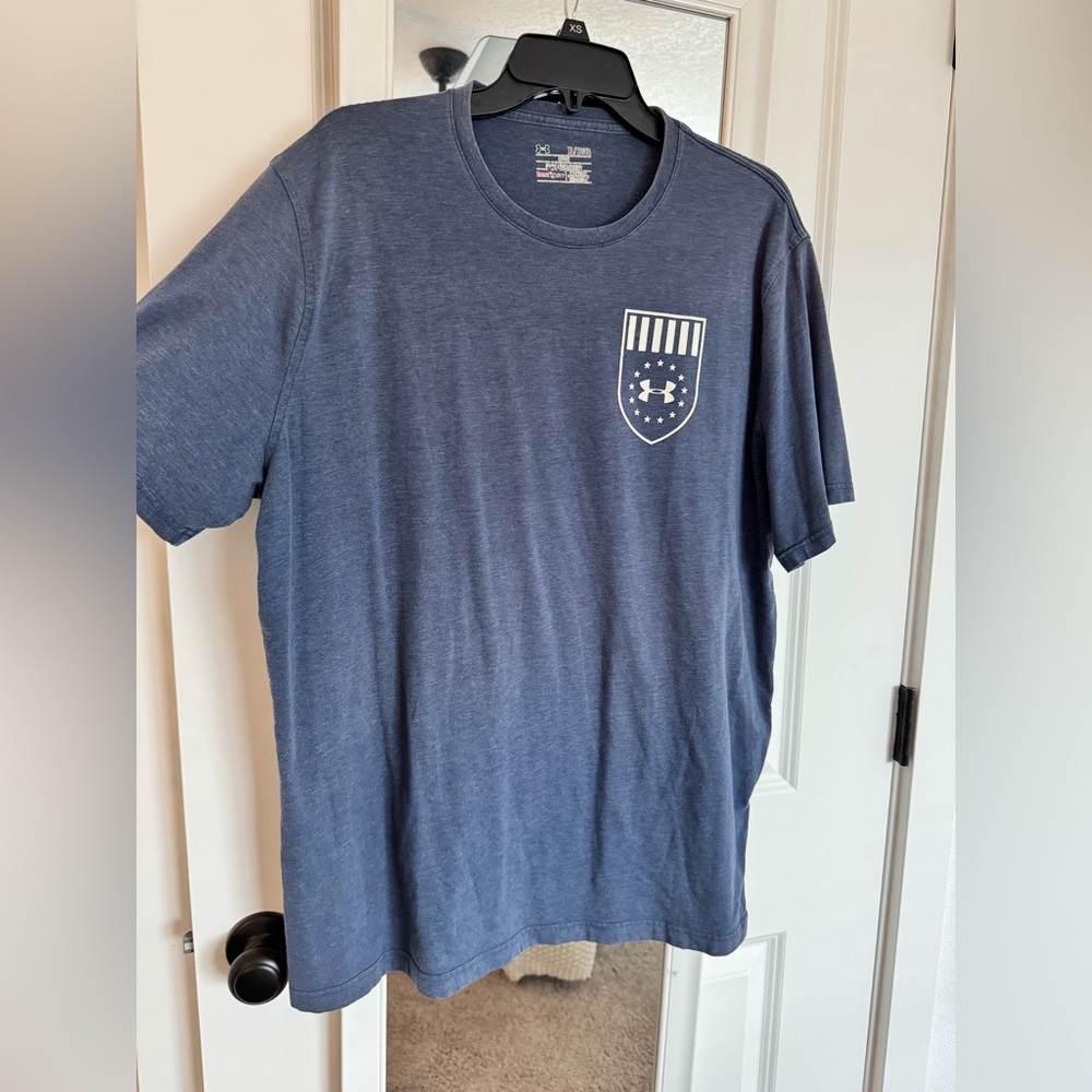 Under Armour Men's Blue T-Shirt